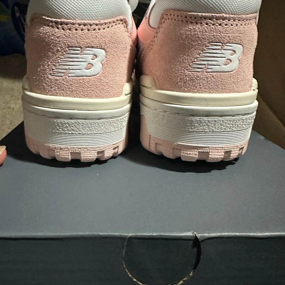 ✅New Balance 550 White Pink GSB550CD GS Size 6.5 Unisex Kids Women New Vintage - Picture 6 of 8